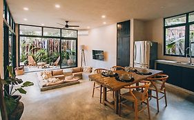 Round Luxury Jungle Villa Priv Pool-Concierge 4A